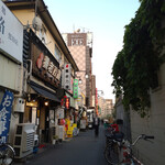 信濃路 - 17:00過ぎてもこの明るさ