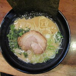 横浜家系ラーメン いりなか家 - 家系ラーメン