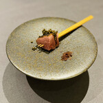 プレゼンテ スギ - 青首鴨薪焼き
      ニワトコの実ピクルス、スンマ