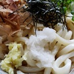 石井商店 - ぶっかけうどん(冷 でかいん)