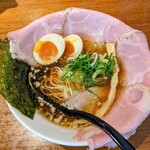 近江熟成醤油ラーメン 十二分屋 - 