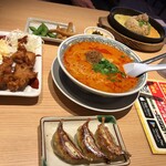 Marugen Ra-Men - 坦々麺