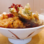 一〇そば - そば小盛（半玉）＋ゲソ天＋アサリと三つ葉天