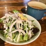 cafe bar WIRED - ランチセットのサラダとスープ