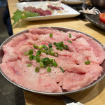 Yakiniku Horumon Sakaba Maruzou - 