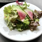 ラ リベルラ ドーロ - オニオンビネガーを使ったフレッシュサラダ