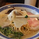 Taishuu Sakaba Bi-Toru - 豚骨ワンタン麺(2022.04)