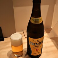 うなぎ四代目菊川 東京駅黒塀横丁店 - プレミアムモルツ（中瓶）　770円