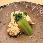 新ばし 星野 - （炊き合わせ）筍、鯛の子、蕗
