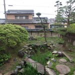 閑祥庵 禅紫 - 外には庭園が広がる