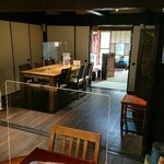 十割手打 そば処 百百百百 - 内観