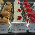 ドゥブルベ・ボレロ - メニュー