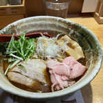 焼きあご塩らー麺 たかはし 上野店 - 