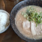Nagahama Wasshoi - ラーメン＆白飯（中）
