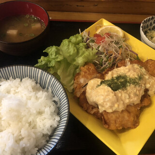 気まぐれ家 - 料理写真:チキン南蛮定食