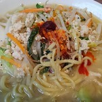 濃厚鶏白湯タンメン まつ井 - ラー油投入