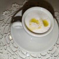 アンティコ　カステッロ - ビーツのカプチーノ仕立て