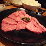 焼肉問屋 牛蔵 - 三角