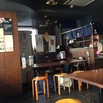 香月 - 店内は結構広いです。