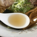 Michi No Eki Jou Bon No Sato - 透きとおったきれいなスープ。見た目より良い出汁がしっかり。
