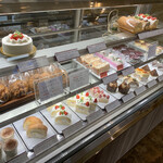 Patisserie Cest La Vie - 