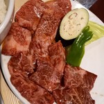 和牛とごはん 焼肉じゅん - 