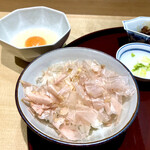 礒田 - 削りたてのおかかご飯　この後卵がけに♫