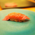 鮨おにかい＋1 - 中トロ