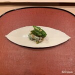 御料理 寺沢 - グリーンアスパラと松の実とトリュフの白和え