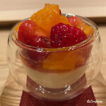 御料理 寺沢 - さくらんぼ､せとか､いちごとブルーチーズのブランマンジェ