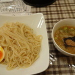 山形屋西洋酒場 - つけ麺　３００ｇ（700円）