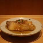 こころや - お通しのすずきの竜田揚げ