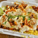 Royal Grill Halal Food - Lamb Chicken & Rice（ラム・チキン＆ライス）10ドル。
