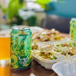 Royal Grill Halal Food - この日Royal Grillに合わせたビールは STONE のEnjoy By 04.20.22、マリファナを祝う４月20日が賞味期限の、それらしい味作りがなされています。