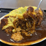 わ楽 - オムライスの断崖　絶景です