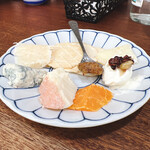 朝めし酒場 ナニコレ食堂 - 