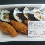 ディオ - エビカツ助六 (税抜)184円 (2022.04.30)