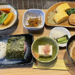 御厨 - ランチ　おにぎり御膳(¥1,380)