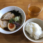 ピュアスープラーメン シズク - 