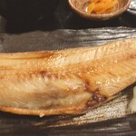 生本まぐろ へぎそば 炉端焼 魚然 - 焼魚定食