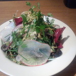 KITCHEN TSUNAGU - 野菜サラダ（中央にポテトサラダ入り）