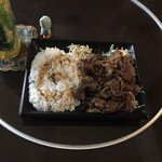 カルビ丼とスン豆腐専門店 韓丼 - 肉ぅぅ
