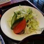 ダイニングキッチン　リアル３ - サラダ