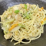 旬野菜と小海老の海鮮ジェノベーゼ