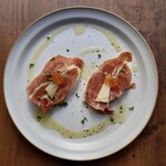 Spanish jamon serrano and manchego cheese pinchos