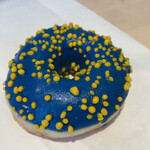 IKEA スウェーデンフードマーケット - 青いドーナツ