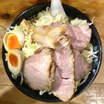 極太濁流ラーメン ら・けいこ - ・ラーメン肉大入り 1,150円/税込
      ・味玉 110円/税込
