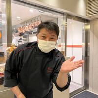 ナベノ-イズム - サービス精神旺盛な、渡辺オーナーシェフ