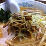 丸福中華そば - 味噌ラーメン750円