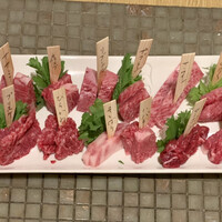 みやび 六本木店 - A5黒毛和牛希少部位 12種類盛り合わせ